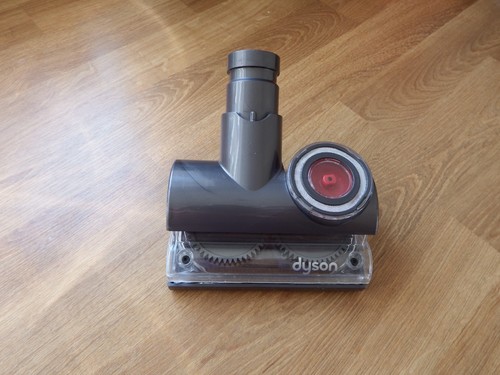 Dyson tangle free - free, tool