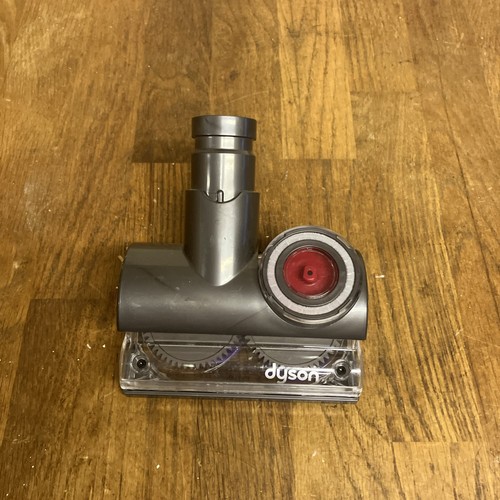 Dyson tangle free turbine - turbine, tool